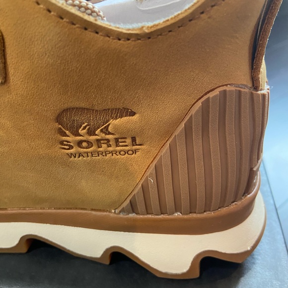 SOREL WOMENS KINETIC CARIBOU WATERPROOF BOOTS IN CAMEL BROWN/ GRAY -NIB - Picture 9 of 16